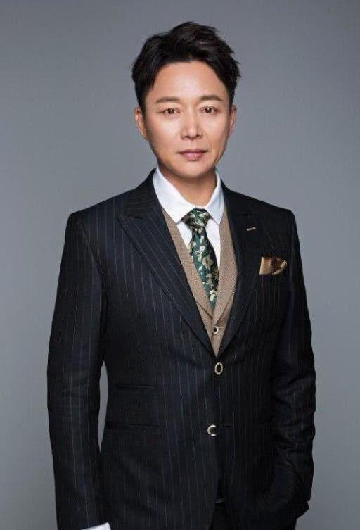 娱乐吃瓜酱刘奕君,娱乐吃瓜界的实力派演员